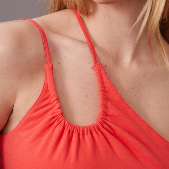 ANTHROPOLOGIE Cut Out Crop Top Red NWT in Large - Picture 8 of 8